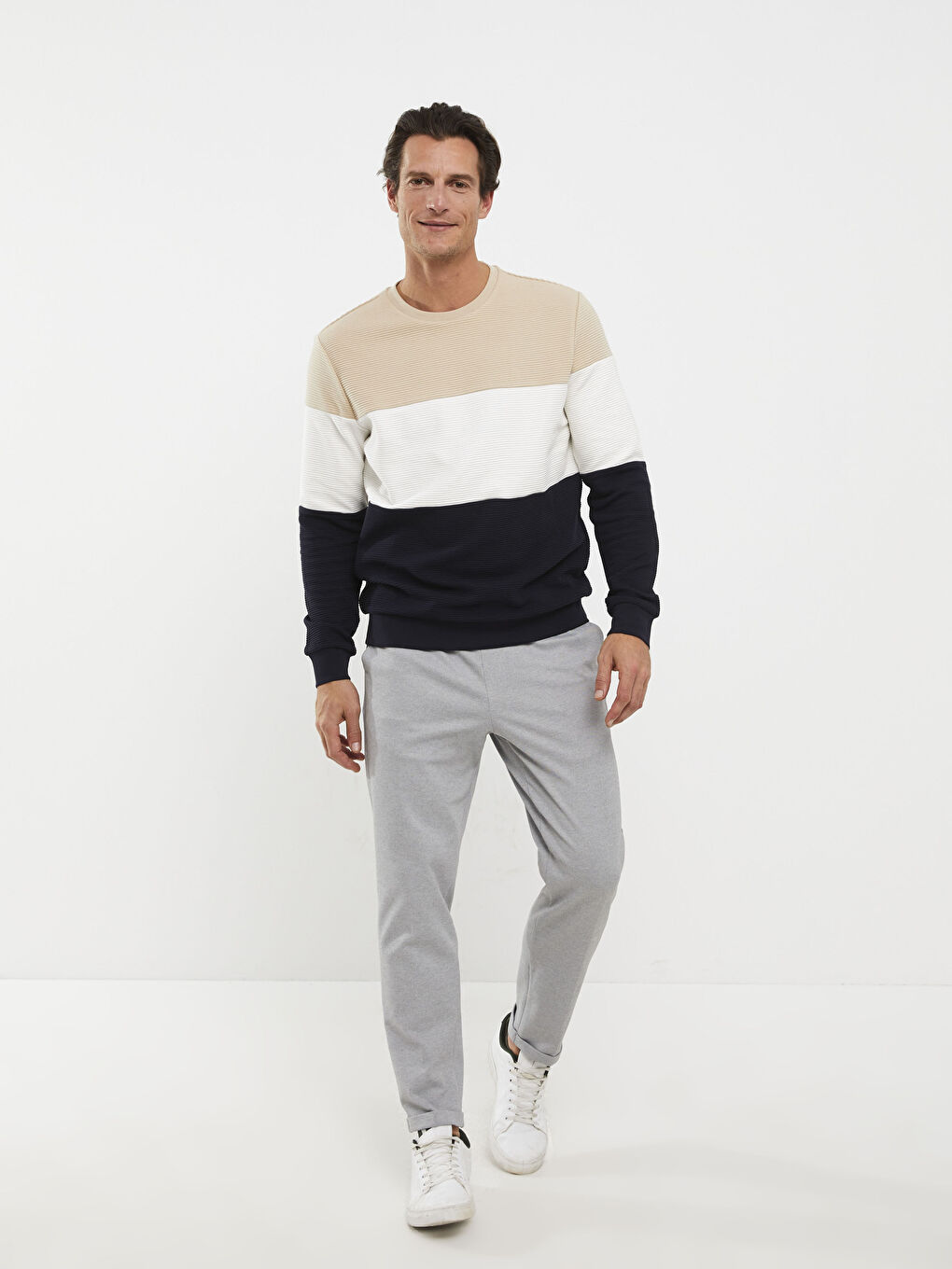 Crew Neck Long Sleeve Color Block Men's Sweatshirt-2