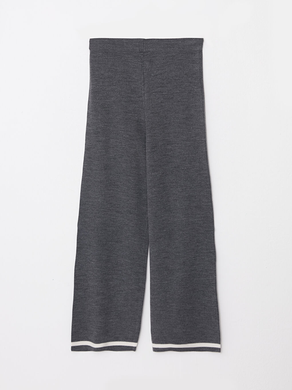 Женские трикотажные брюки с эластичным поясом и однотонным дизайном-6