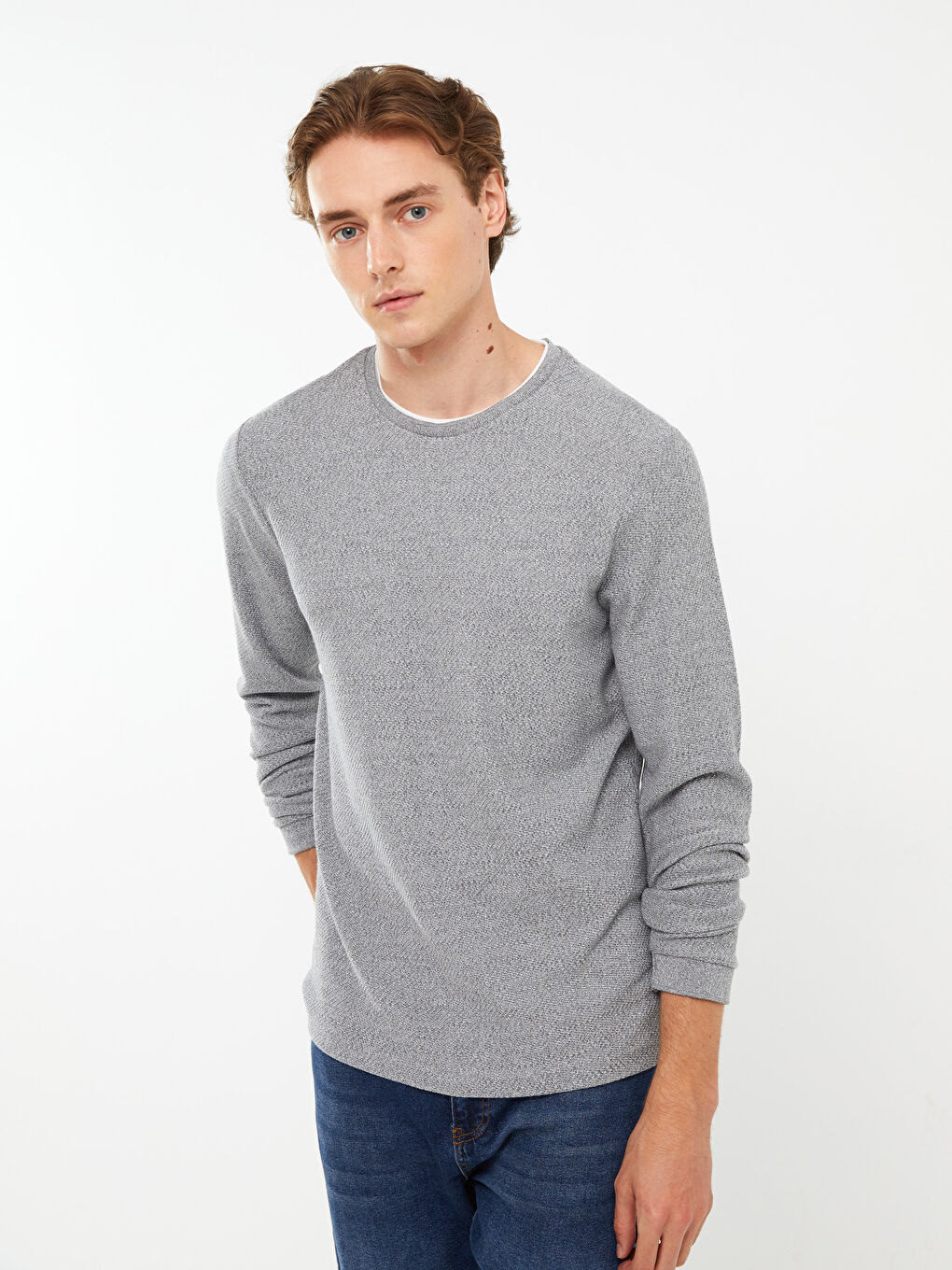 سويت شيرت كم طويل بياقة دائرية للرجال