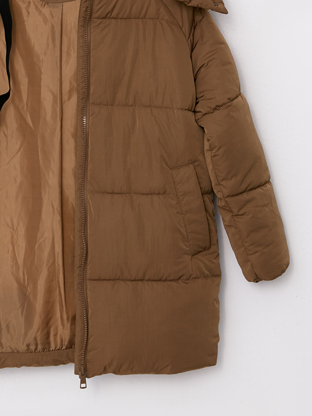 LCW Vision Women's Hooded Plain Puffer Coat -W21629Z8-EW6