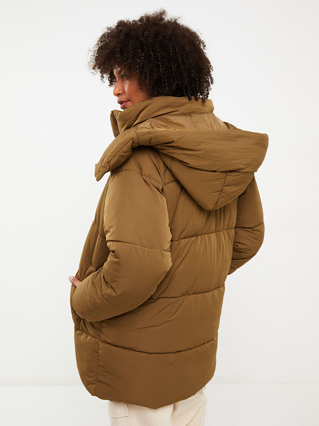 LCW Vision Women's Hooded Plain Puffer Coat -W21629Z8-EW6