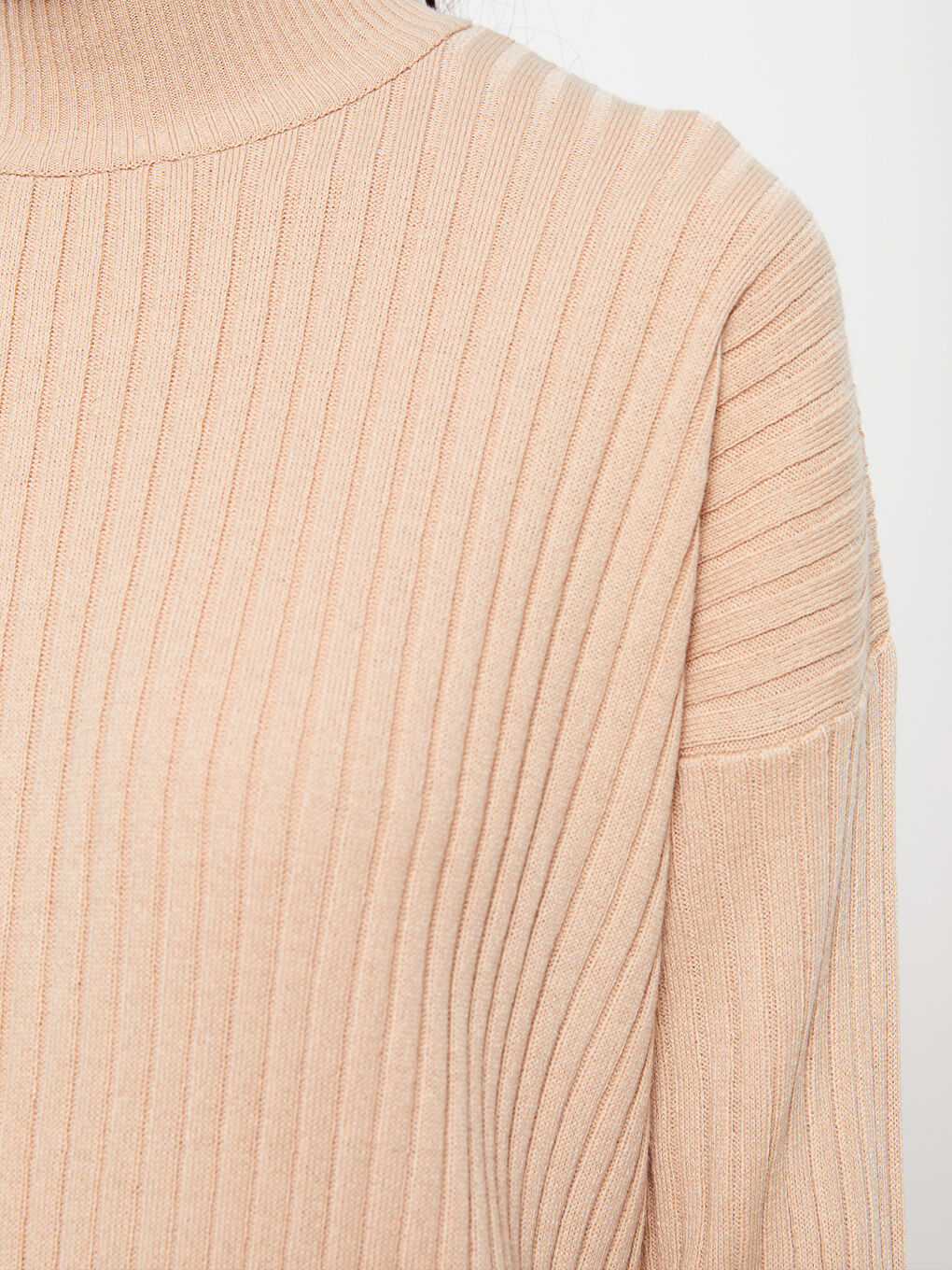 Bej Yarım Balıkçı Yaka Oversize Kadın Triko Tunik-3