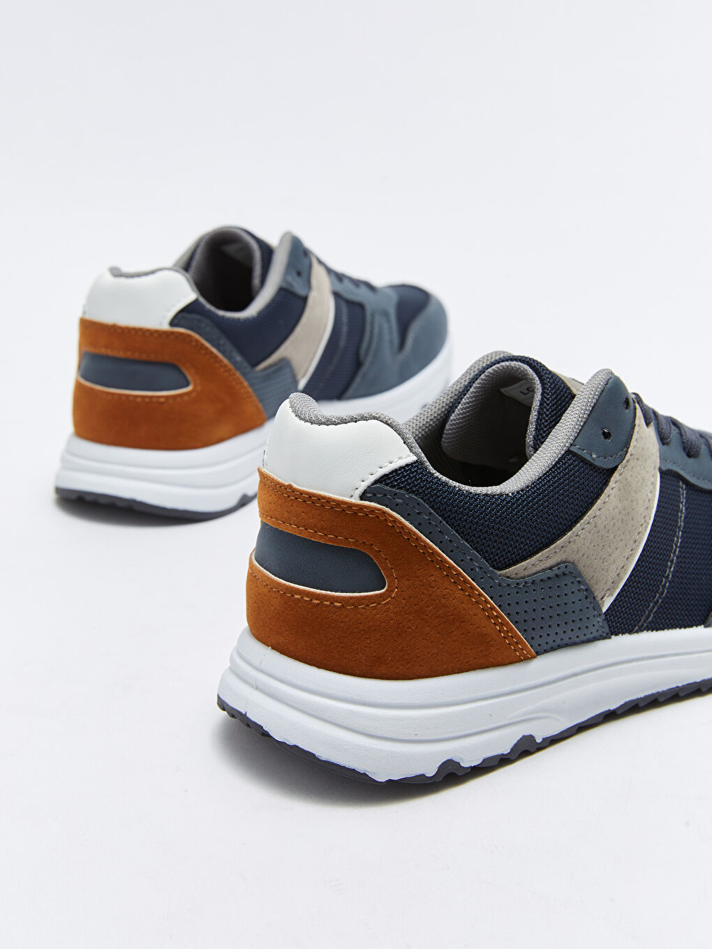 Color Block Lace-up Men's Active Sneakers-4