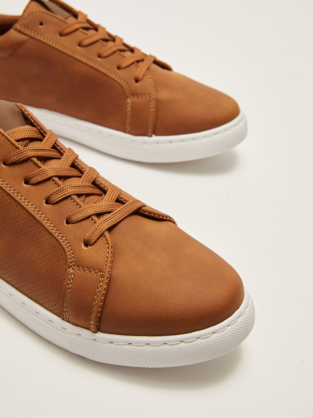 Sarı Bağcıklı Erkek Spor Ayakkabı-2