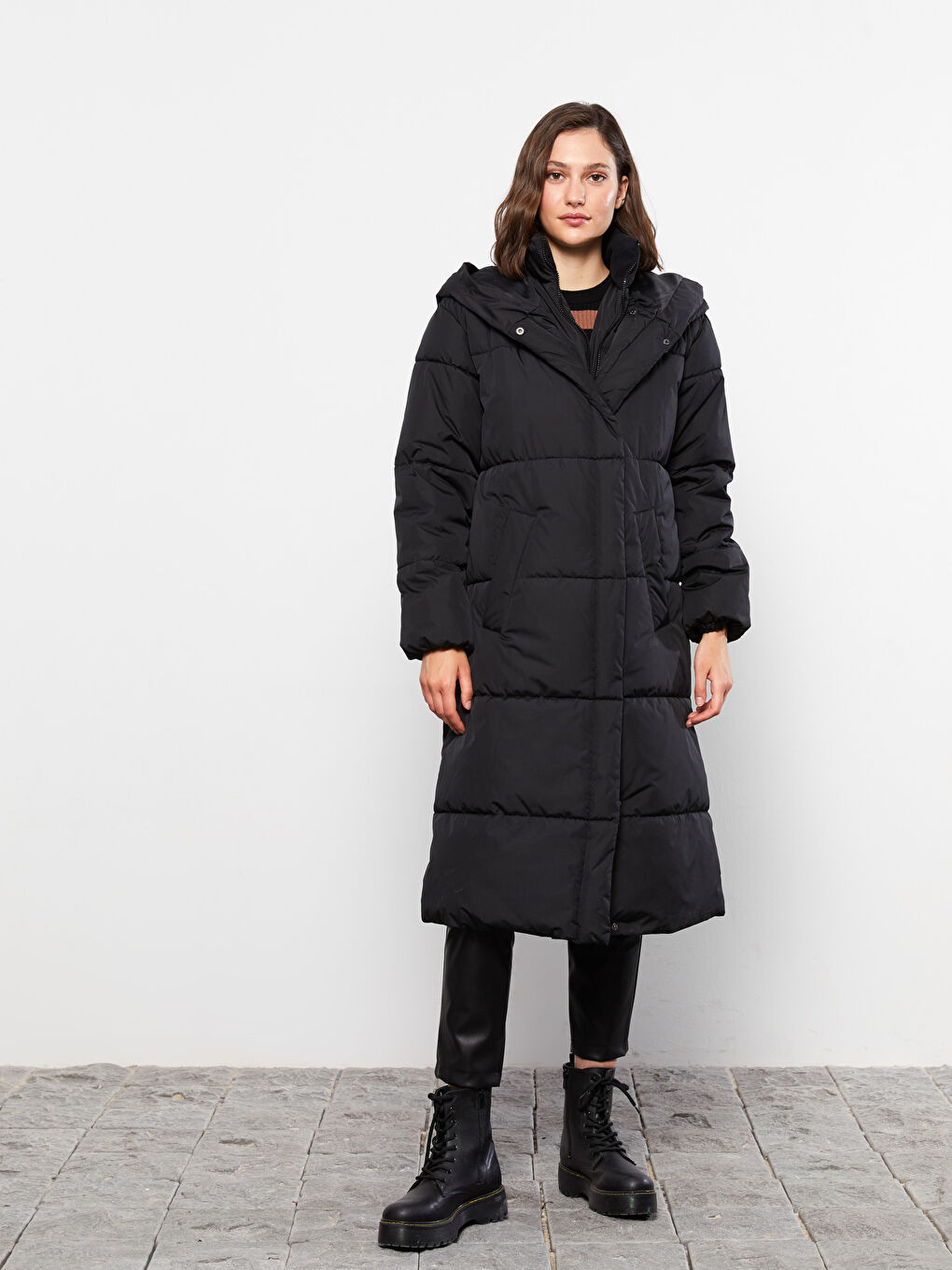 Hooded Plain Long Sleeve Women's Down Jacket and Gloves-1