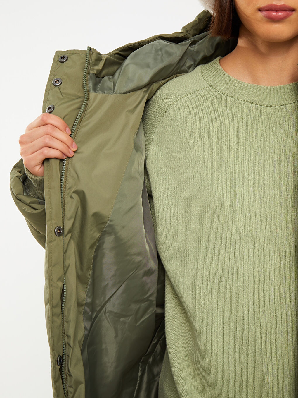 معطف منفوخ نسائي سادة بقبّ-4