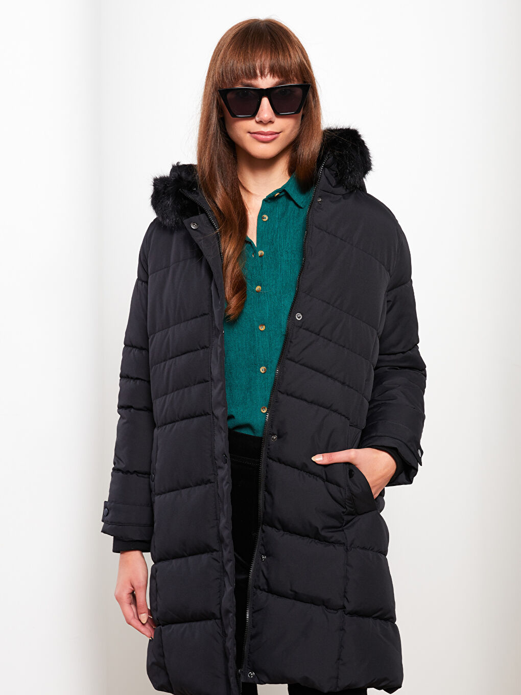 Geaca Matlasată Simplu cu Glugă pentru Femei-2