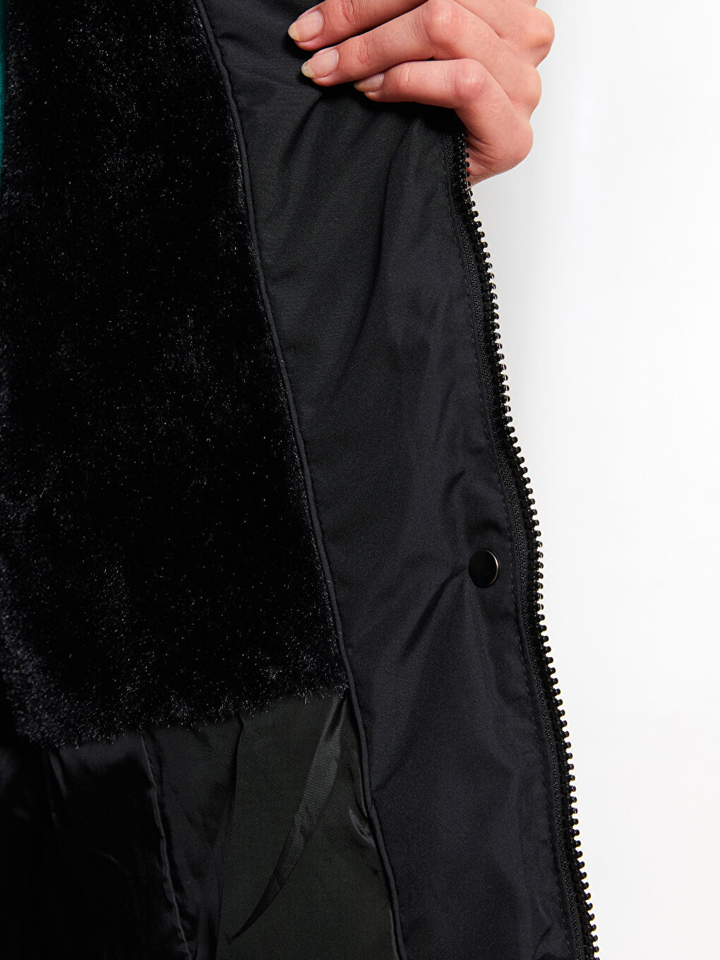 Geaca Matlasată Simplu cu Glugă pentru Femei-4