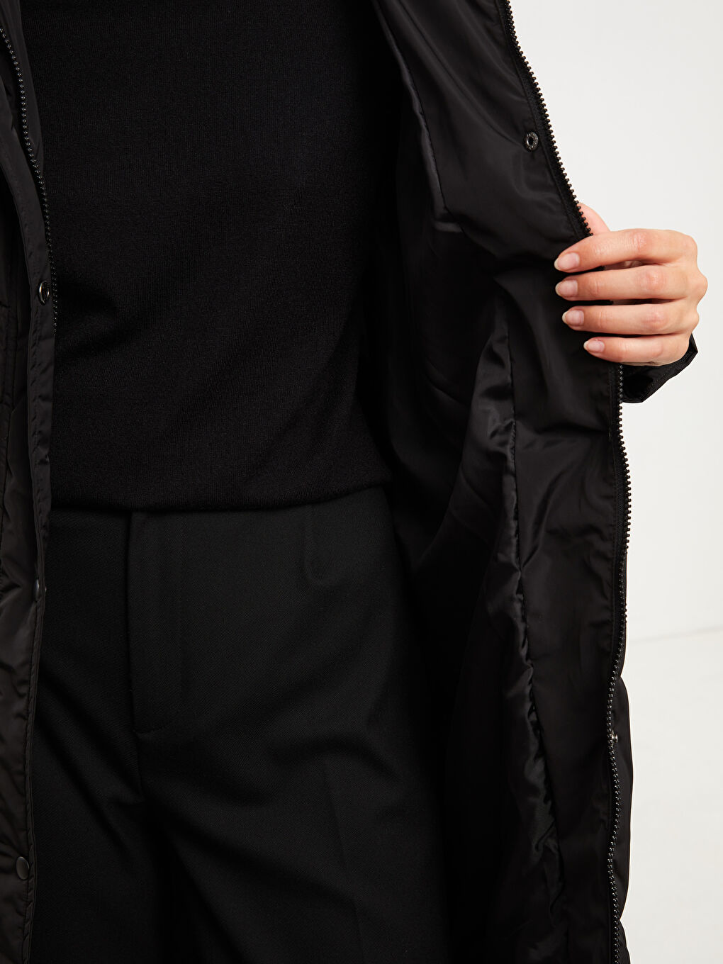 Women's Hooded Plain Puffer Coat-4