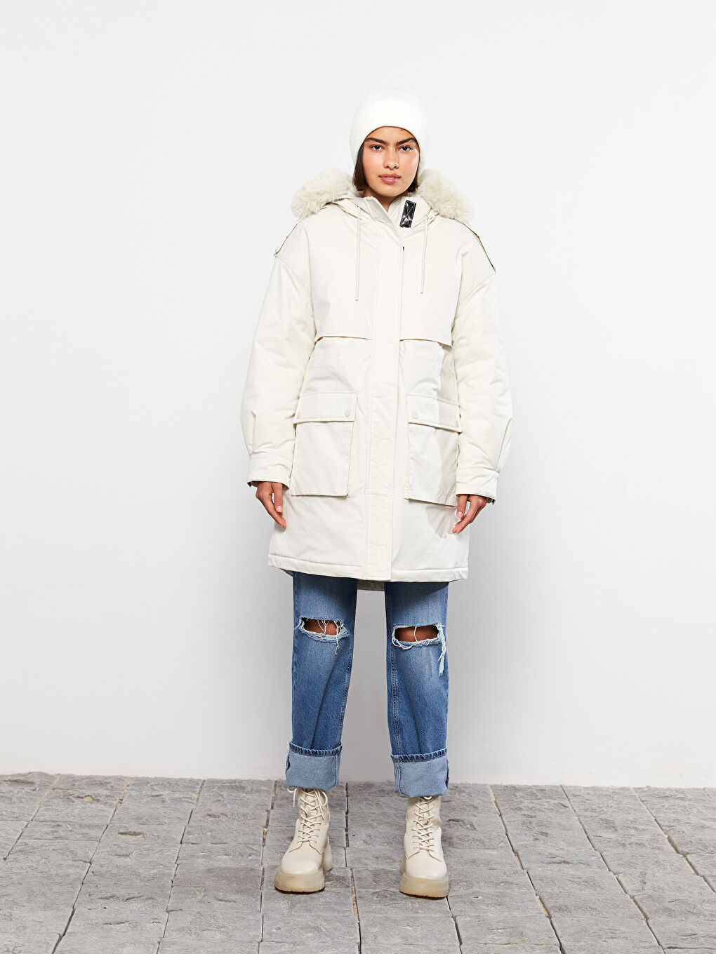 Hooded Neck Regular Long Sleeve Women's Parka-1