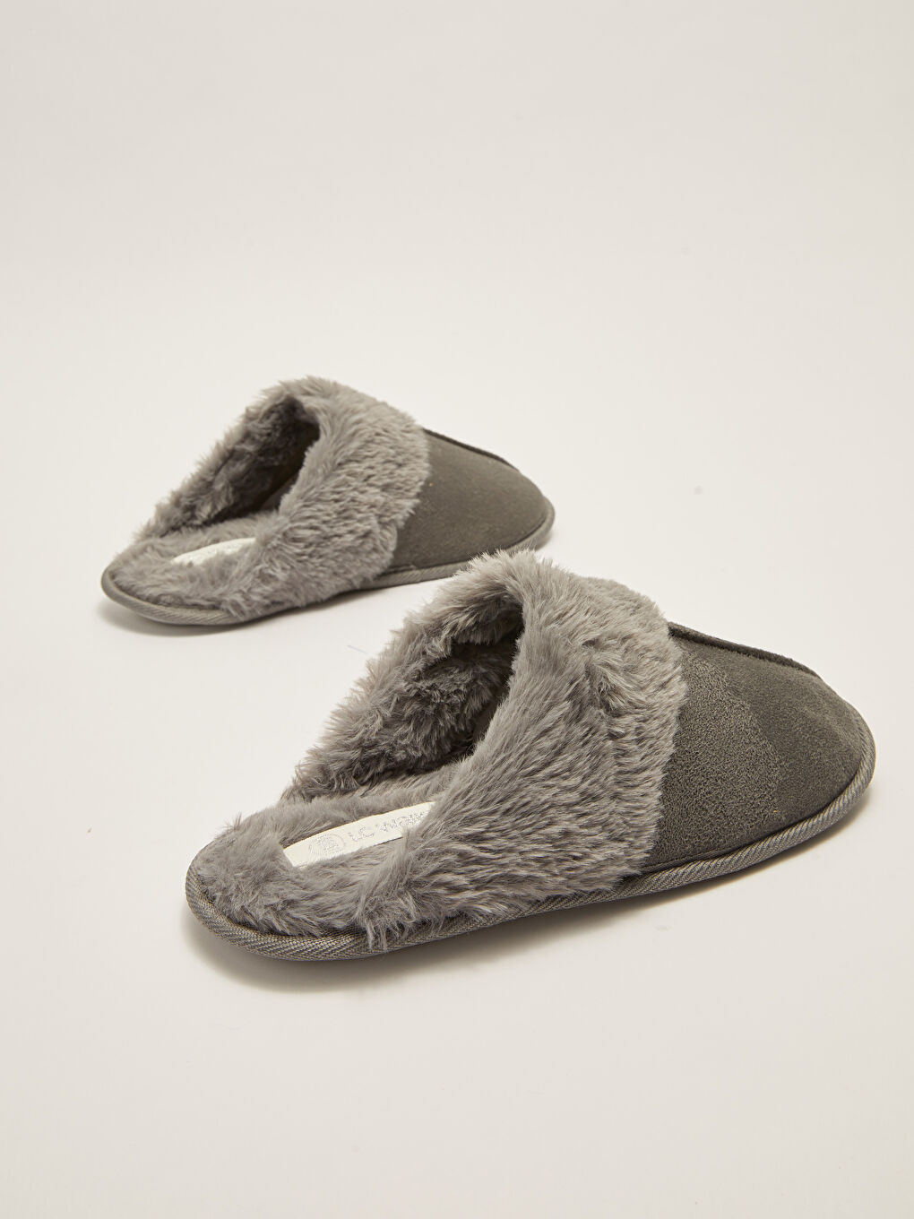 Closed Front Plush Women's House Slippers-4