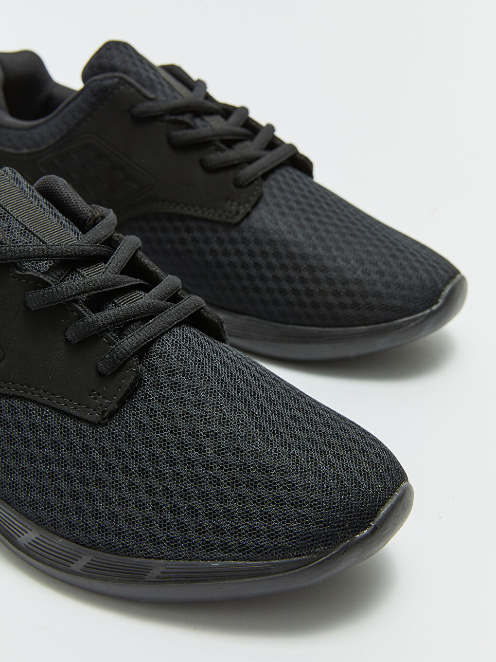 активті спорттық аяқ киім-2