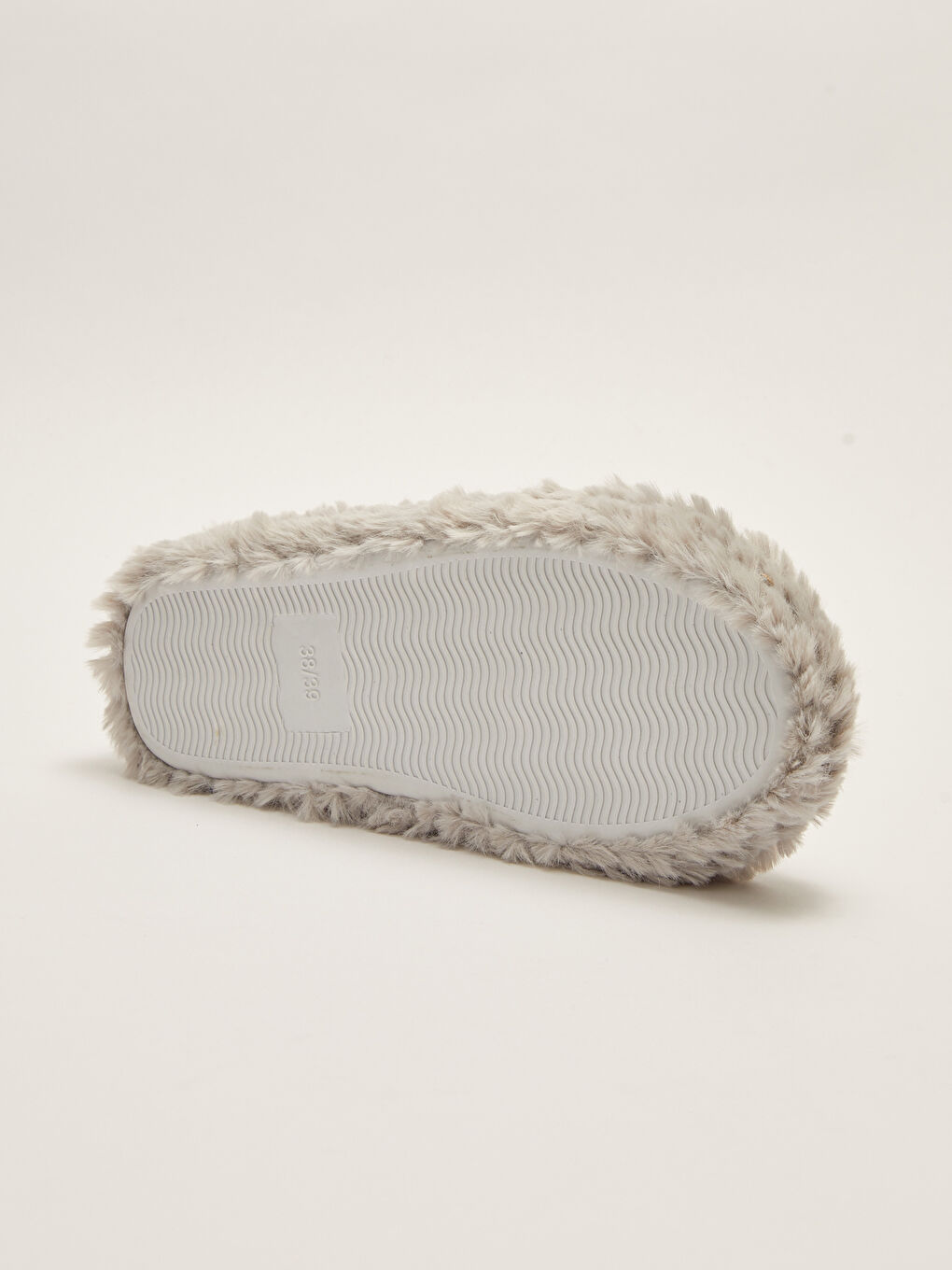 Önü Kapalı Pelüş Kadın Ev Terliği-3