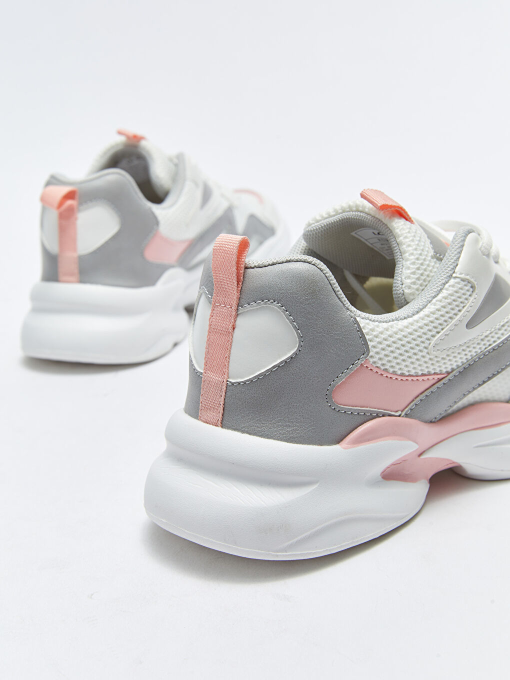 Color Block Lace-Up Women's Active Sneakers -W21755Z8-M0T