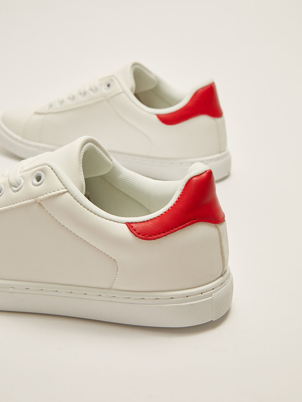 Кроссовки мужские из искусственной кожи на шнурках-4