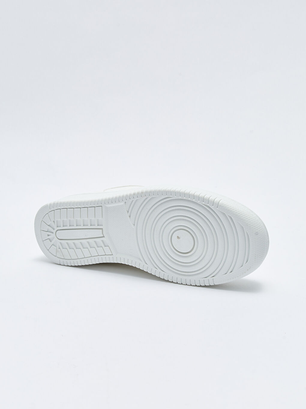 ხელოვნური ტყავის თასმებიანი სპორტული ფეხსაცმელი მამაკაცებისთვის-3