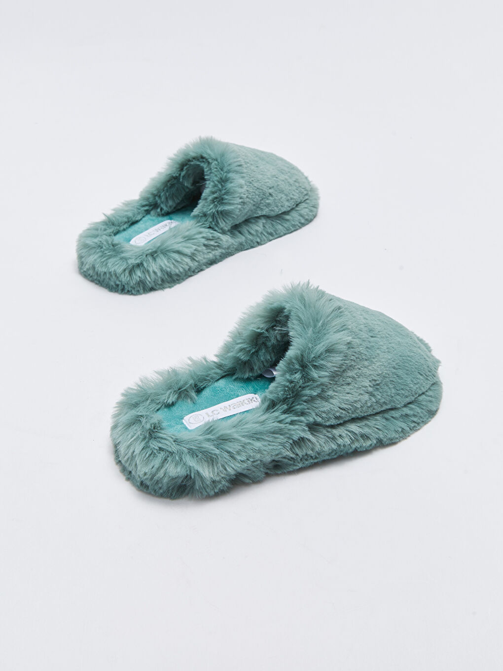 Closed Front Plush Women's House Slippers-4