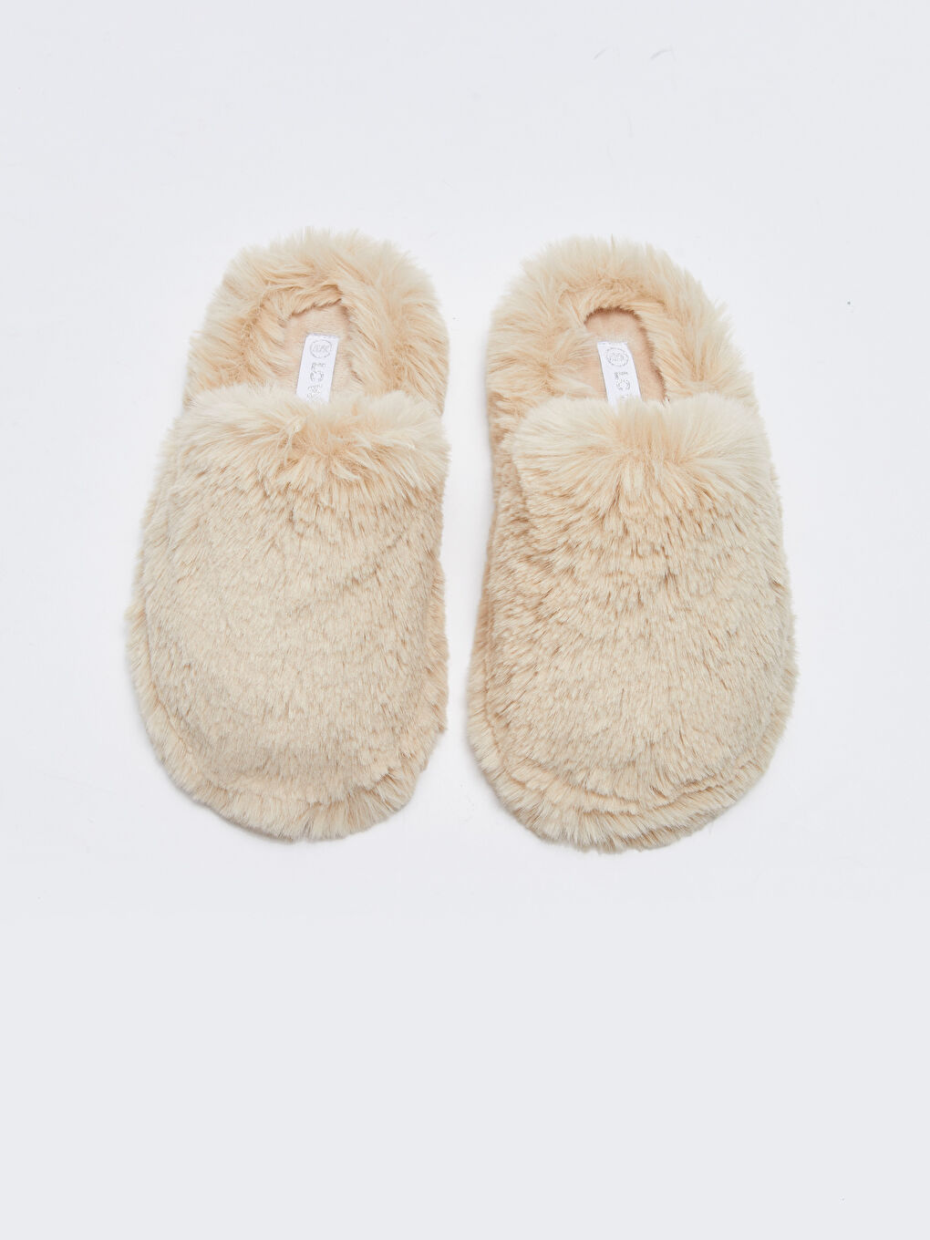 Bej Önü Kapalı Pelüş Kadın Ev Terliği-2