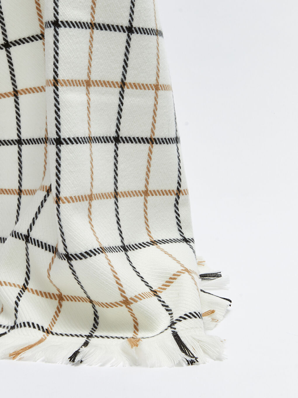 Ekru Saçaklı Ekose Desenli Kadın Atkı-2