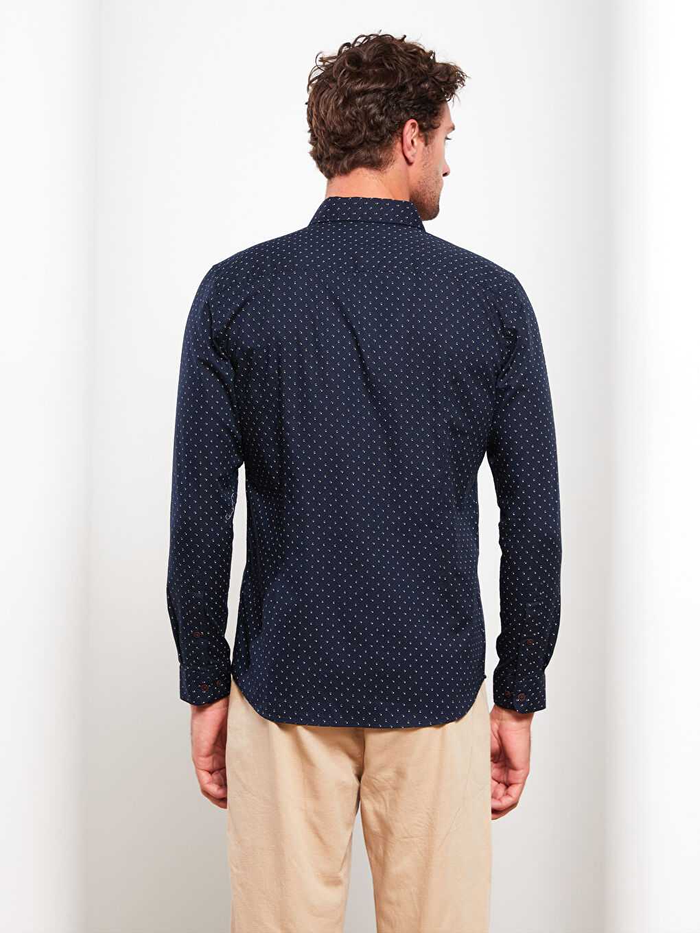 ерлерге арналған тар пішім ұзын жең өрнекті жейде-4