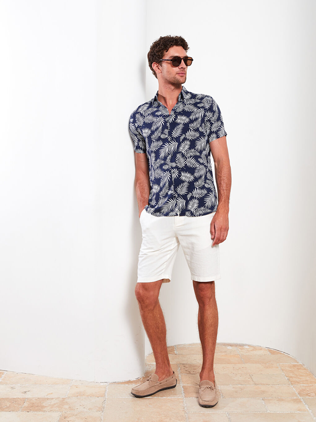 LCW Vision Slim Fit Kısa Kollu Desenli Viskon Erkek Gömlek -W21895Z8-MTY