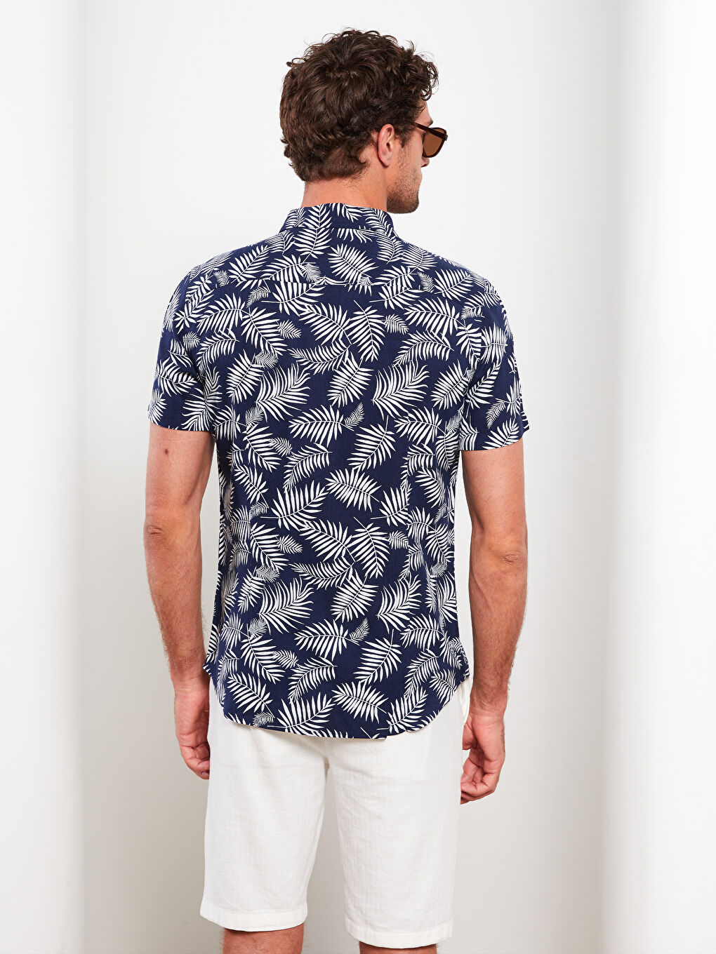 LCW Vision Slim Fit Kısa Kollu Desenli Viskon Erkek Gömlek -W21895Z8-MTY