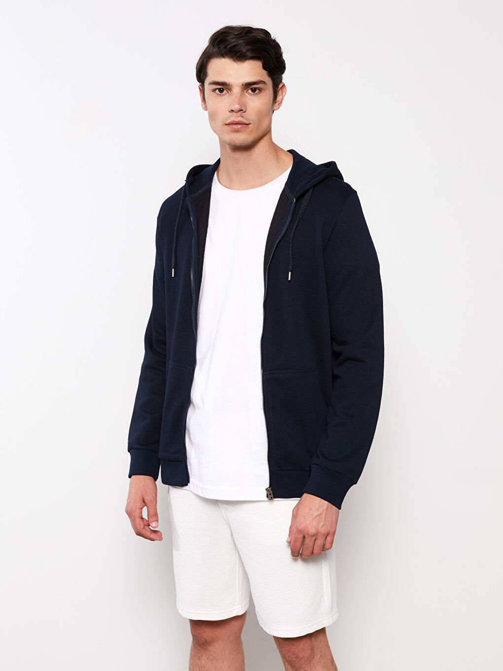 LCWAIKIKI Basic Comfortable Fit Hooded Men's Thick Sports Cardigan -W21902Z8-RFH