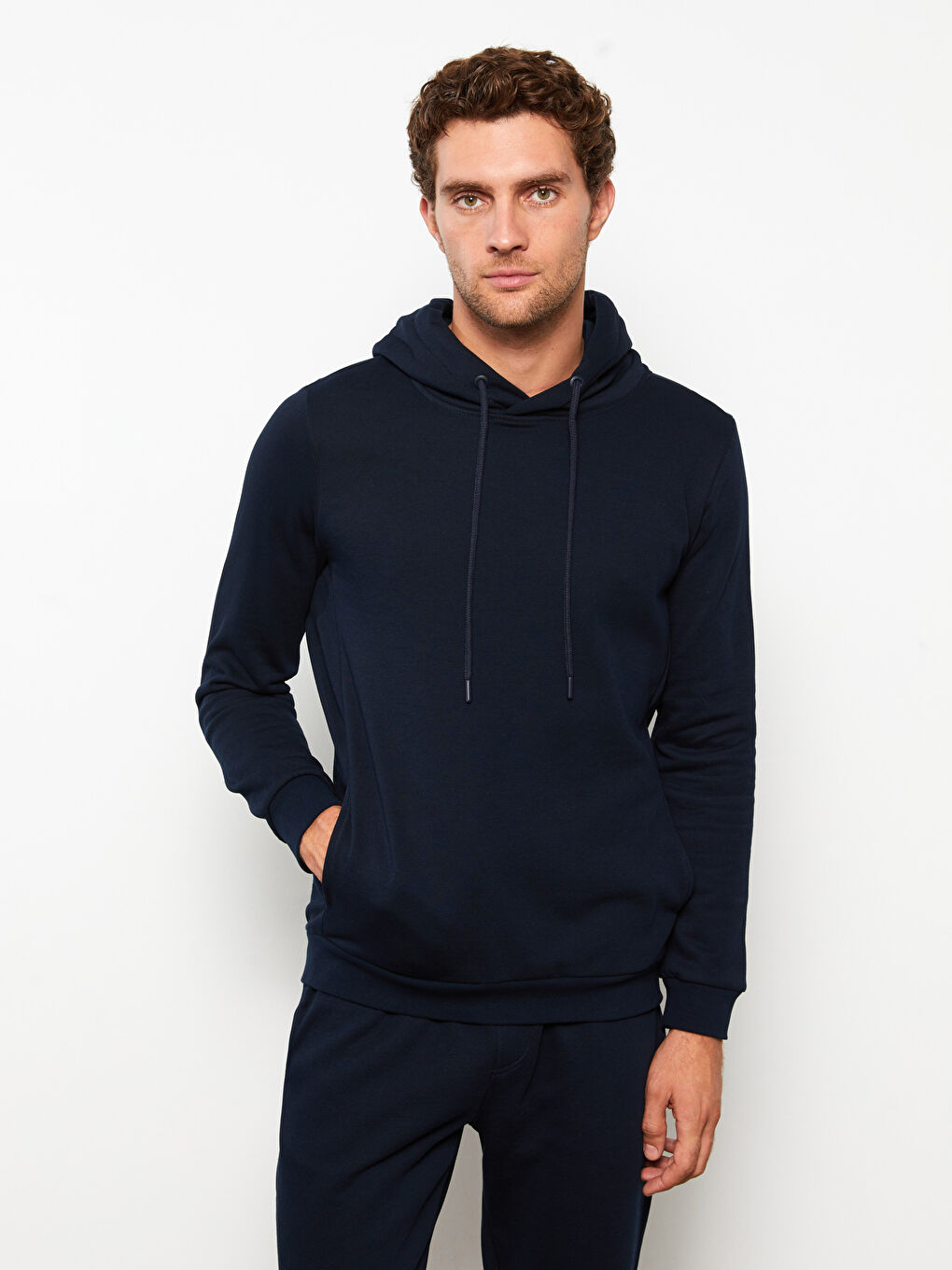 LCWAIKIKI Basic Lacivert Uzun Kollu Erkek Hoodie - 3