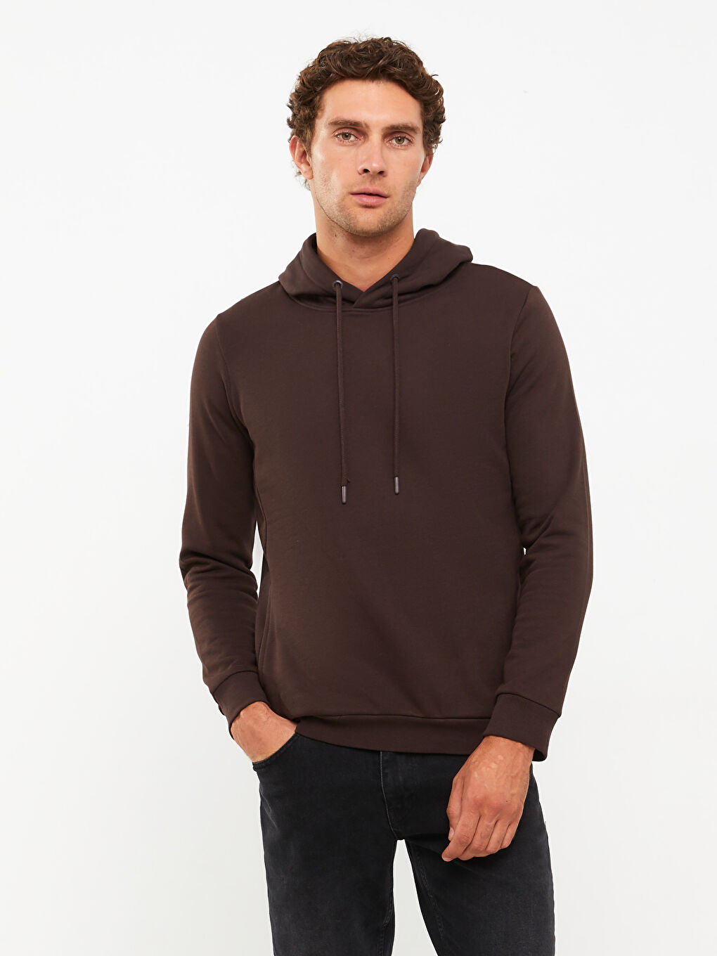 LCWAIKIKI Basic Koyu Kahverengi Uzun Kollu Erkek Hoodie - 1