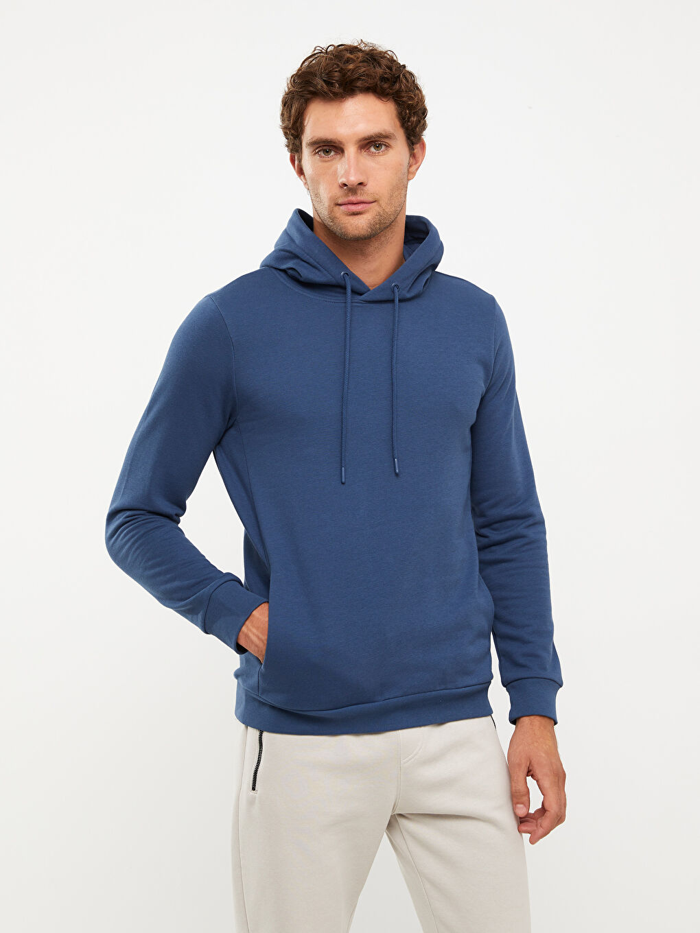 LCWAIKIKI Basic Lacivert Uzun Kollu Erkek Kalın Hoodie - 2