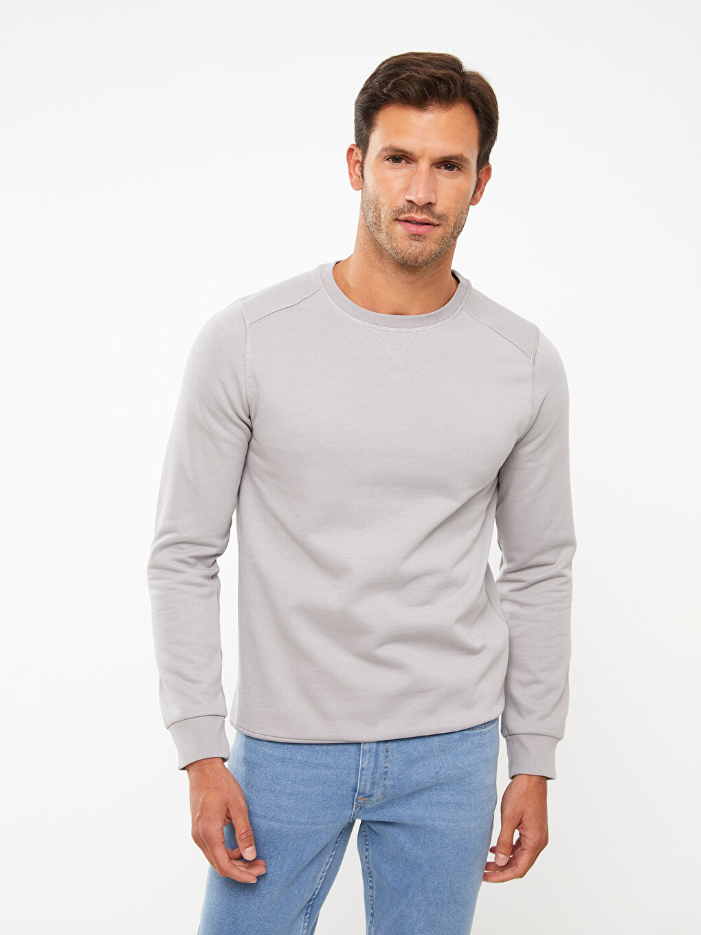 LCWAIKIKI Basic Gri Bisiklet Yaka Uzun Kollu Erkek Sweatshirt