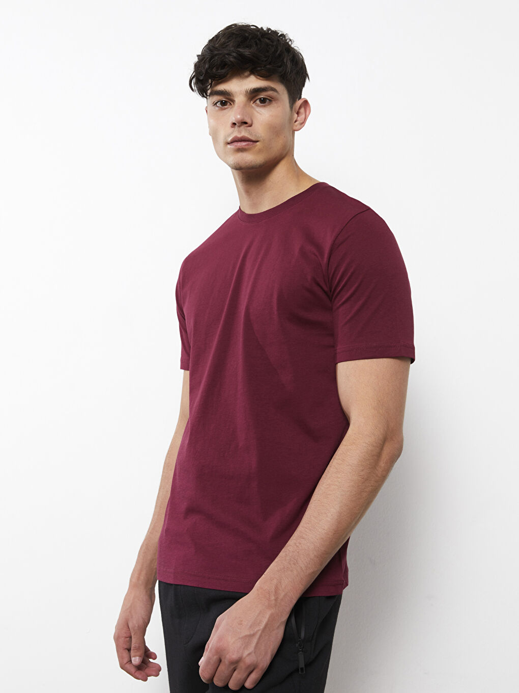 LCWAIKIKI Basic Crew Neck Jersey Men's T-Shirt -W21923Z8-KW8