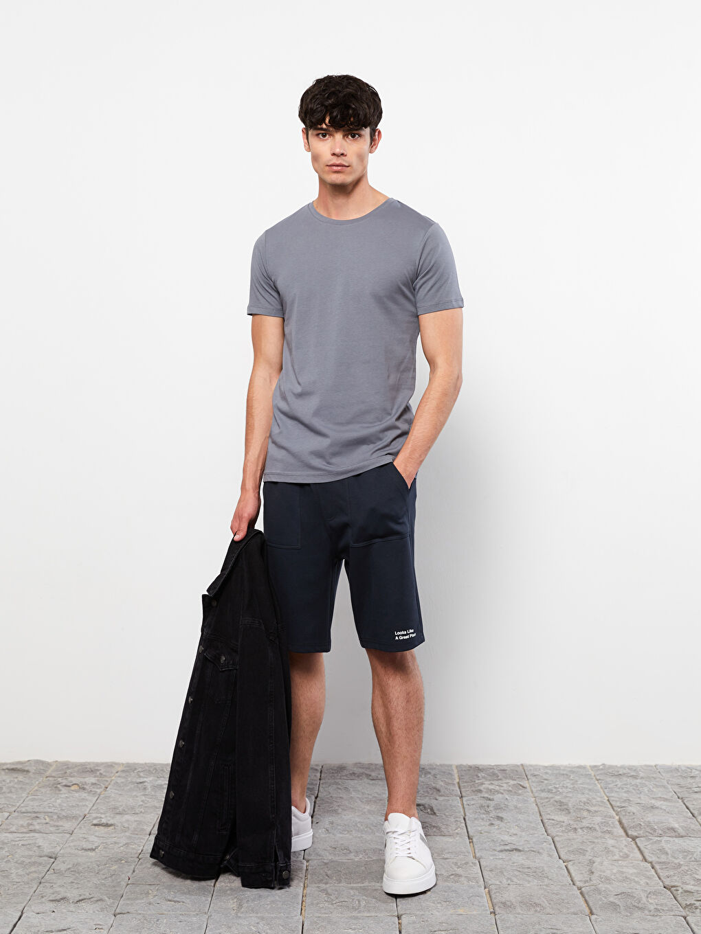 Gri Bisiklet Yaka Penye Erkek Tişört-2