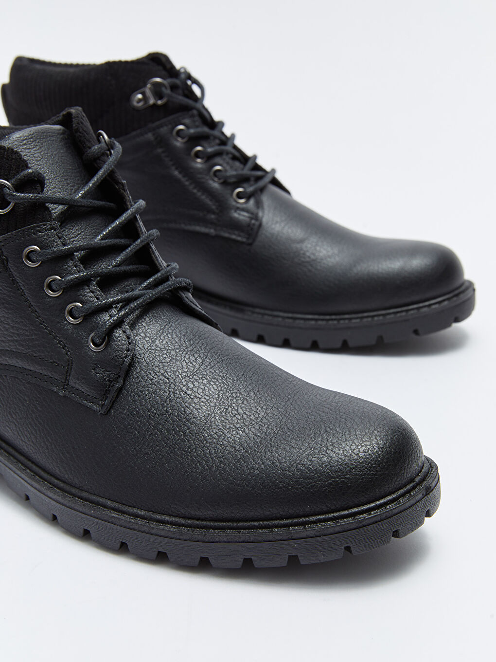 LCW STEPS Čizme od eko kože za muškarce na pertlanje -W22069Z8-HUC