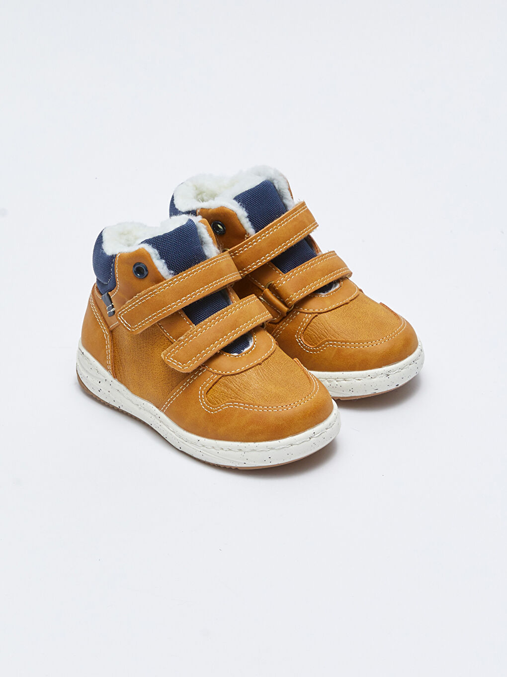 Ботинки для малышей мальчиков на липучке