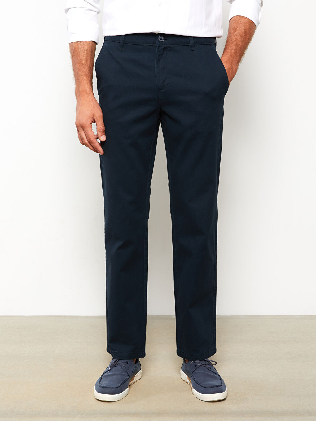 LCWAIKIKI Classic Lacivert Geniş Kalıp Gabardin Erkek Chino Pantolon - 4