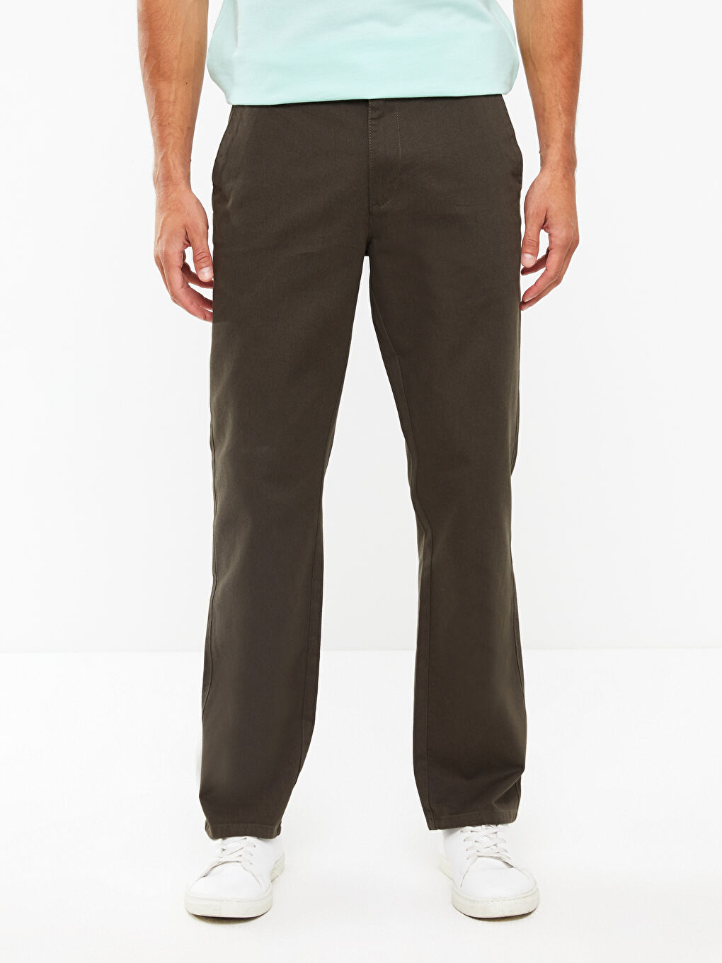 LCWAIKIKI Classic Haki Geniş Kalıp Gabardin Erkek Chino Pantolon - 2