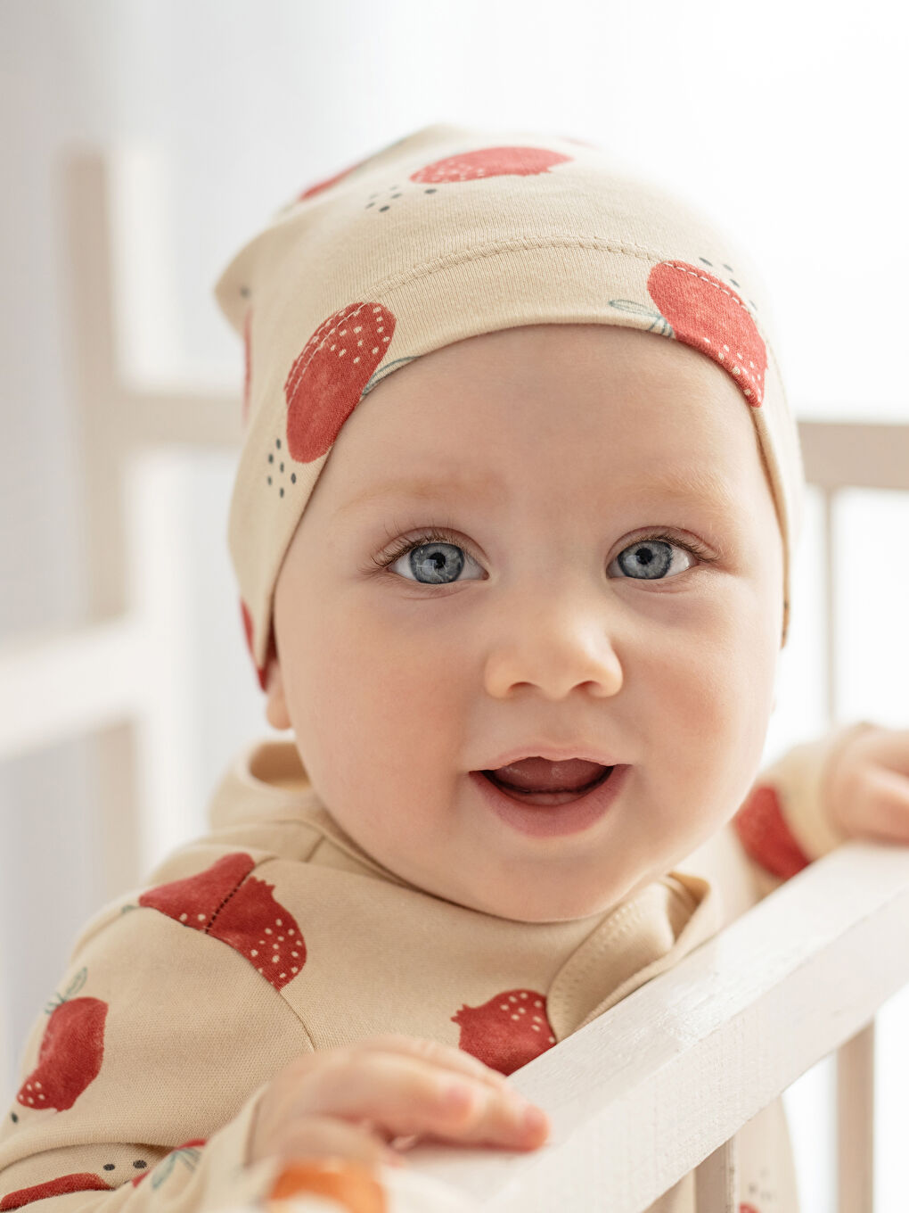 Crew Neck Long Sleeve Printed Organic Cotton Baby Boy Rompers and Beanie 2-Pack-1