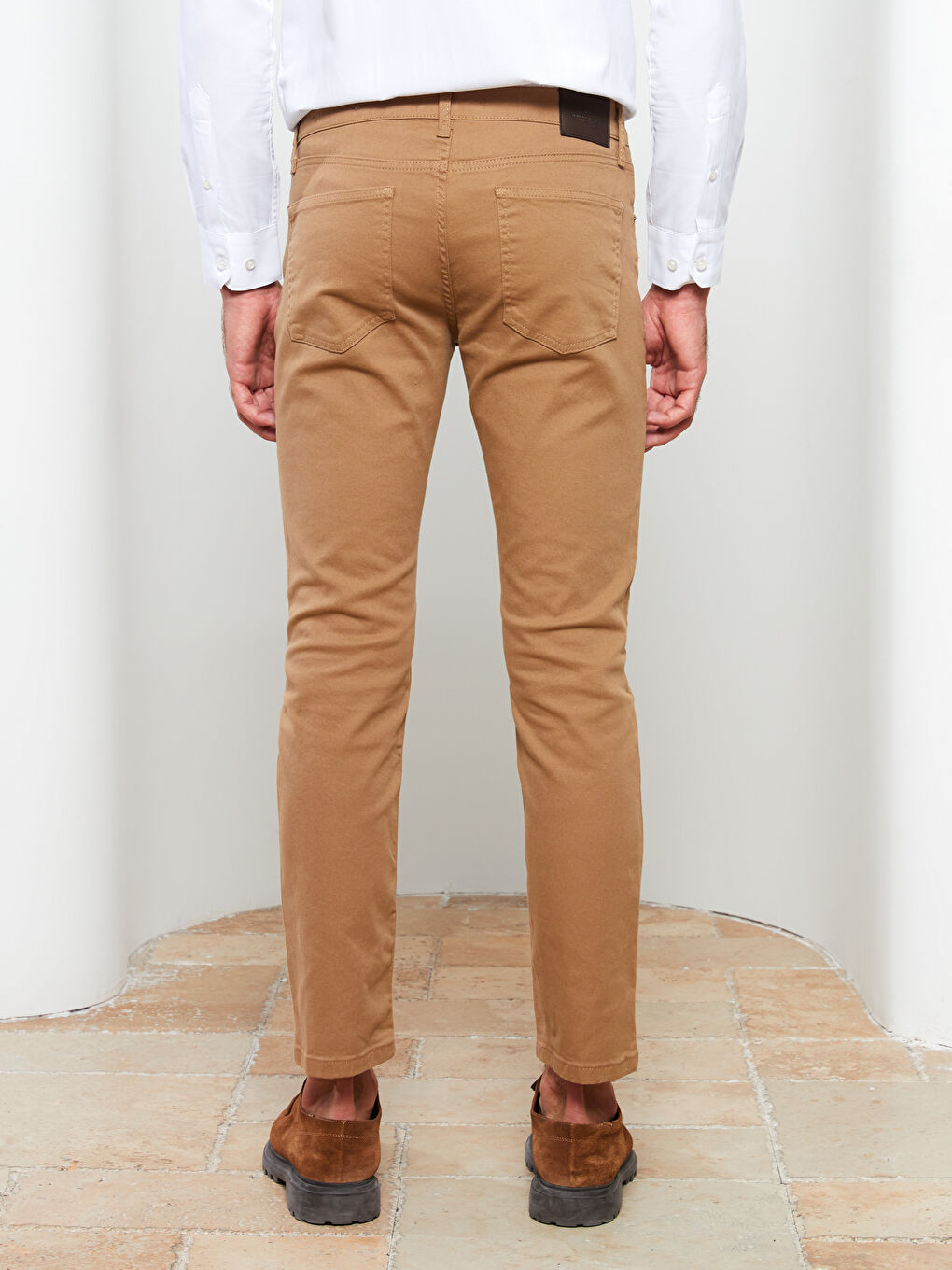 LC WAIKIKI Kahverengi Dar Kalıp Gabardin Erkek Chino Pantolon - 4