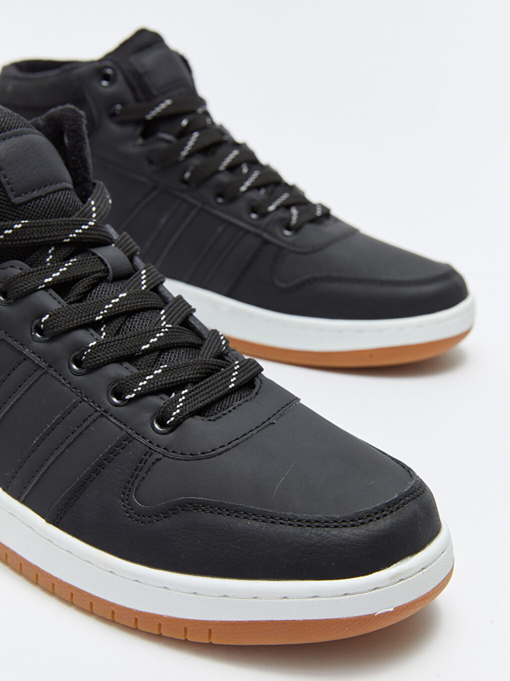 Sneakers für Herren in Knöchellänge mit Schnürung in Lederoptik-2