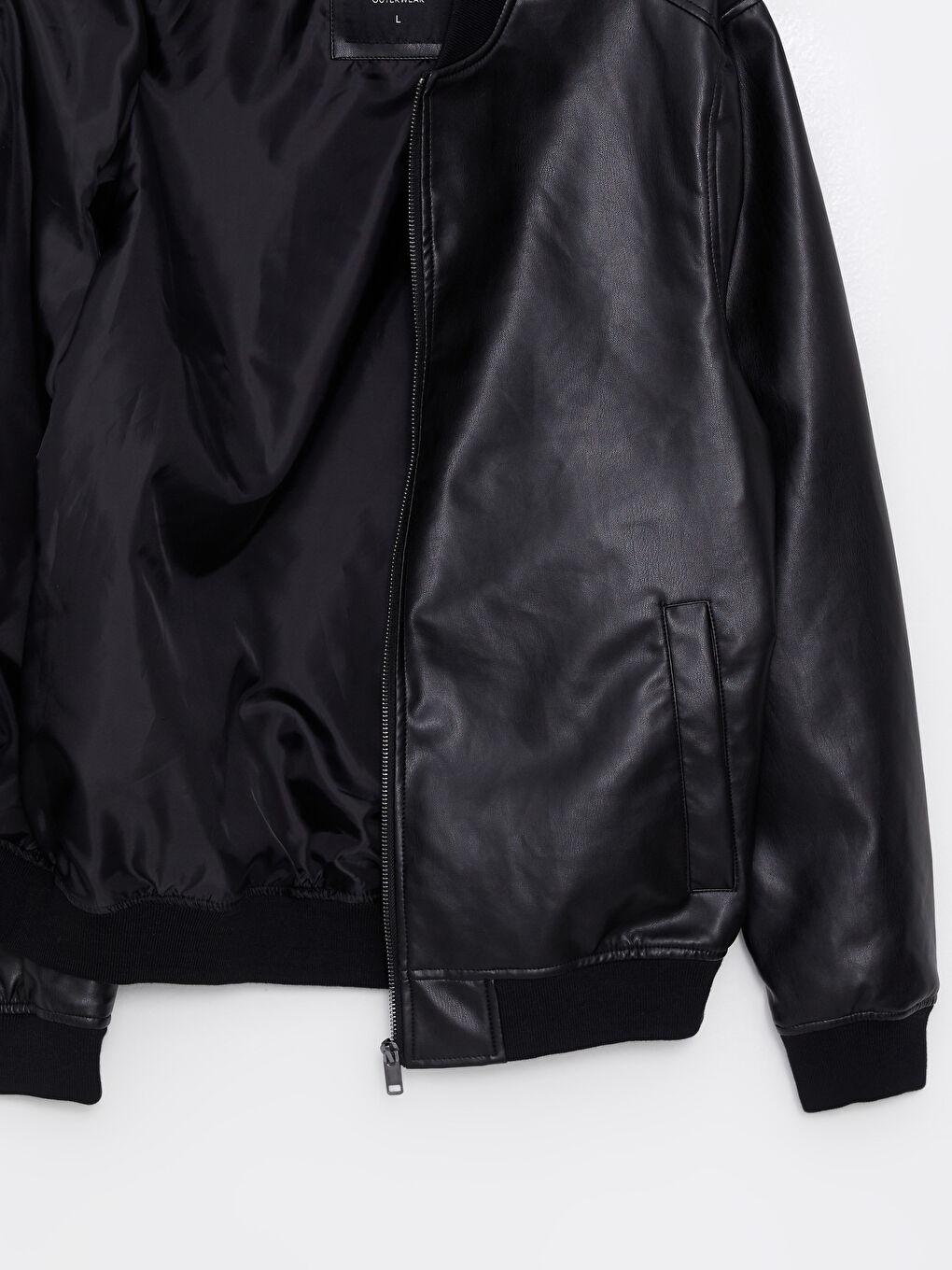 Siyah Standart Kalıp Kolej Yaka Erkek Deri Görünümlü Mont-6