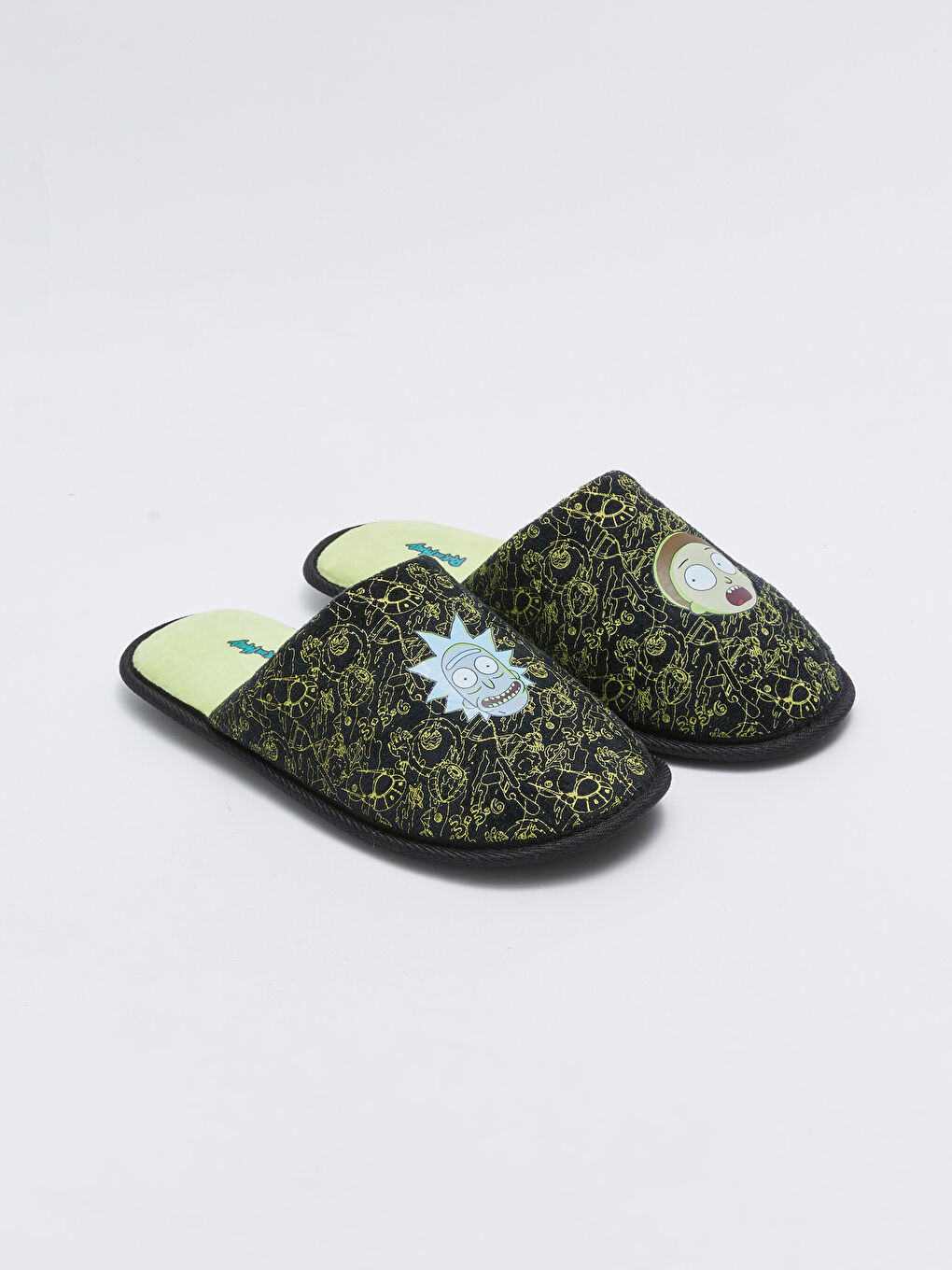 LCW STEPS Ricky and Morty Licensed Men's Indoor Slippers -W22447Z8-SEL