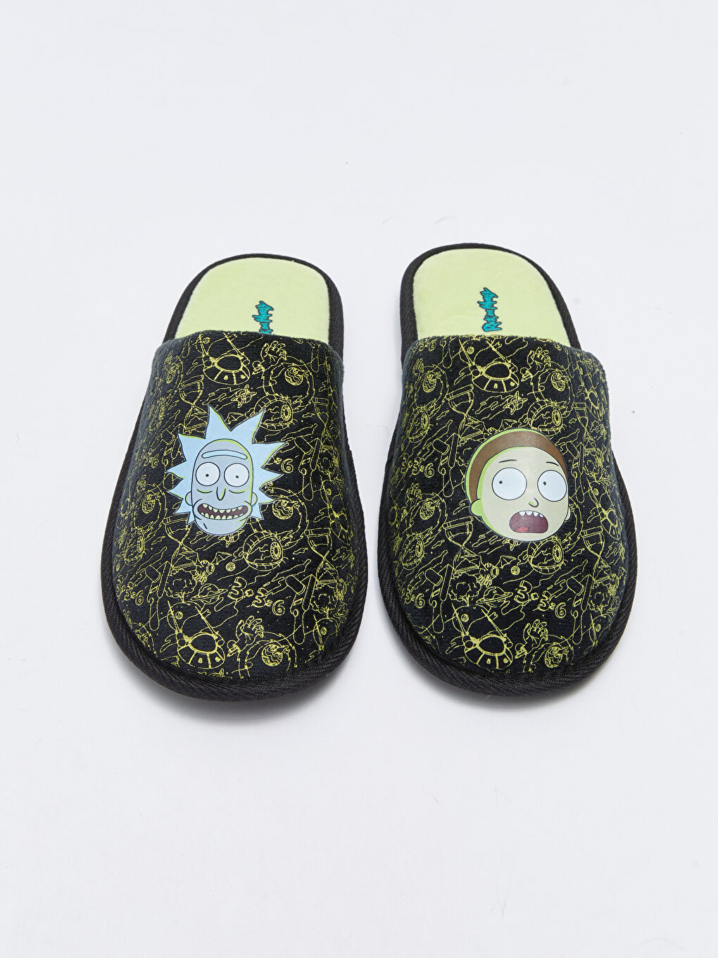 LCW STEPS Ricky and Morty Licensed Men's Indoor Slippers -W22447Z8-SEL