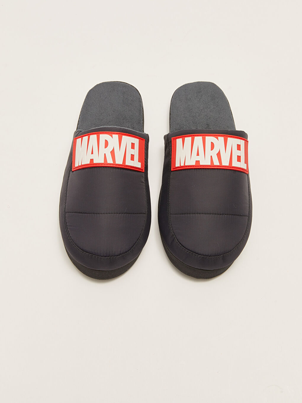LCW STEPS Marvel Lisanslı Patch Detaylı Erkek Ev Terliği -W22463Z8-CRP