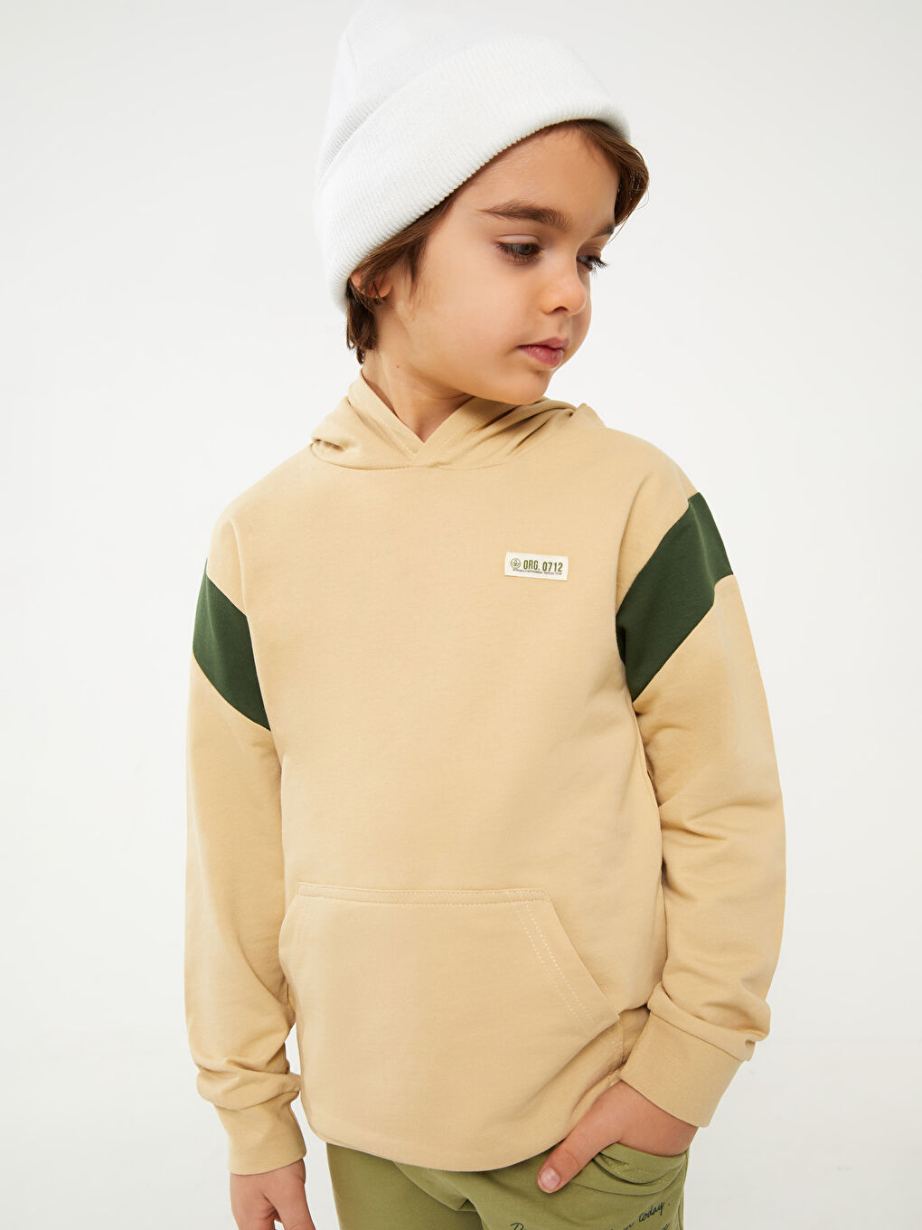 LCW Kids Hooded Printed Long Sleeve Boys' Sweatshirt -W22466Z4-FGZ