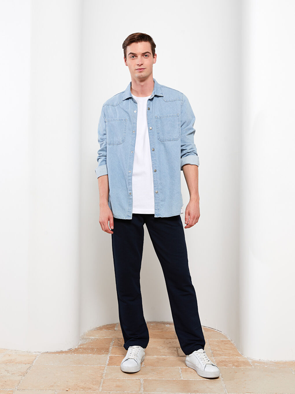 بنطلون رياضي واسع للرجال