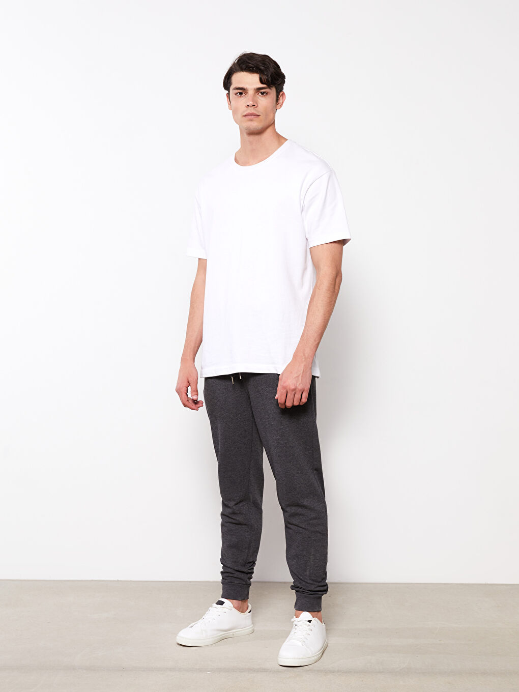 Antrasit Standart Kalıp Erkek Jogger Eşofman Altı