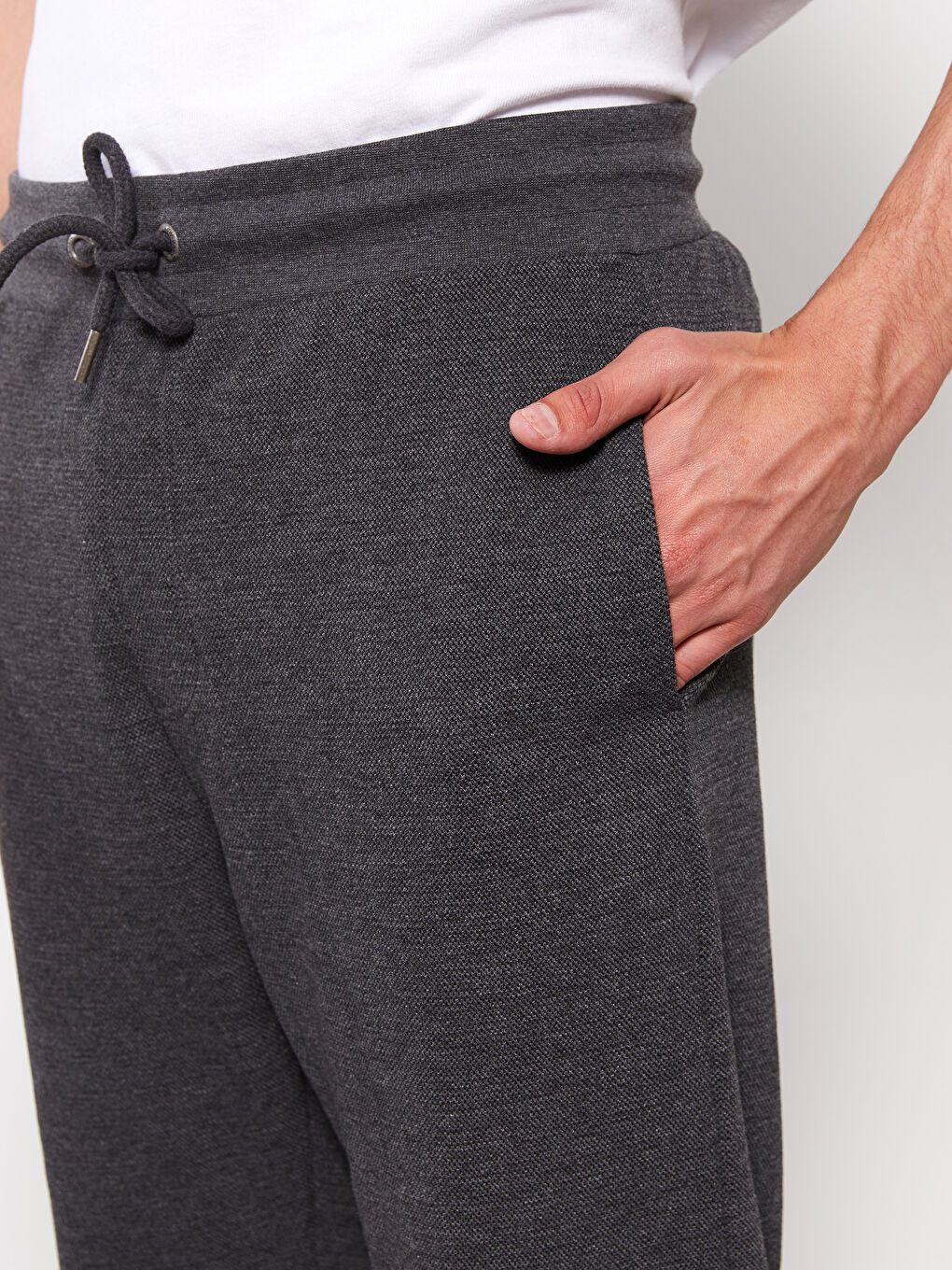 Antrasit Standart Kalıp Erkek Jogger Eşofman Altı-4