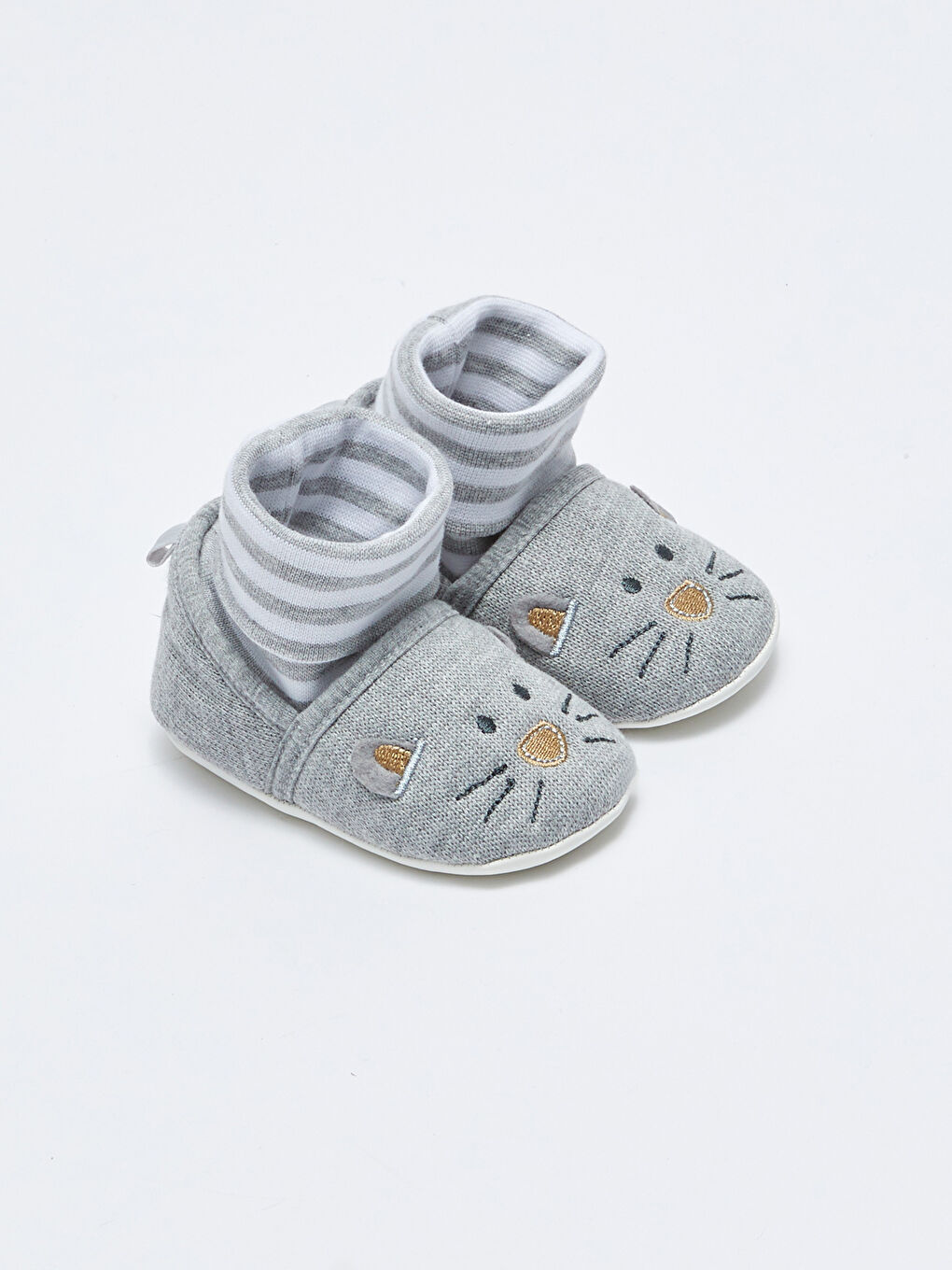 Gri Nakışlı Çoraplı Erkek Bebek Yürüme Öncesi Ayakkabı