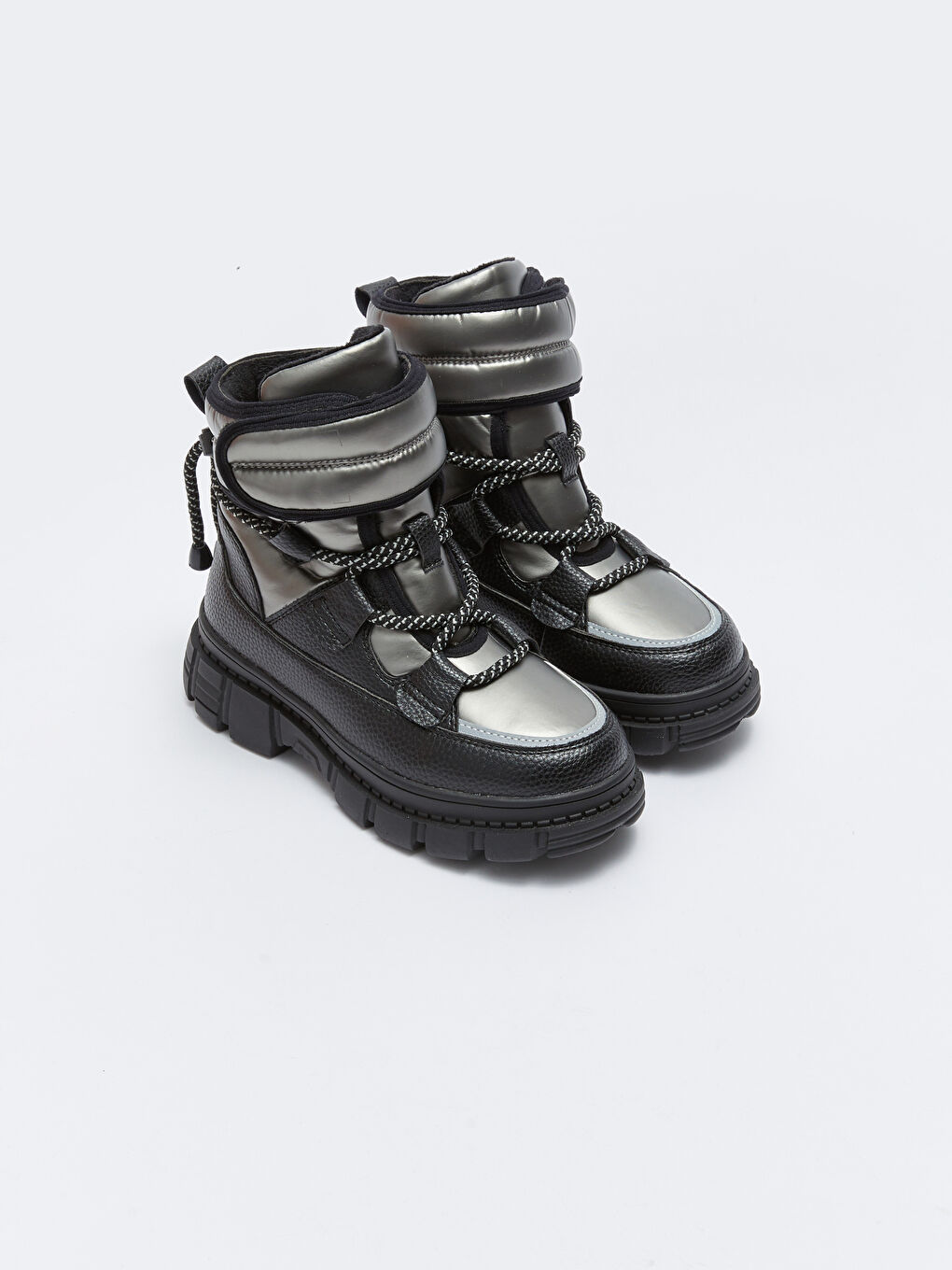 LCW STEPS Mädchen Schneestiefel mit Lederoptik Schnürsenkel und Klettverschluss -W22595Z4-HUC
